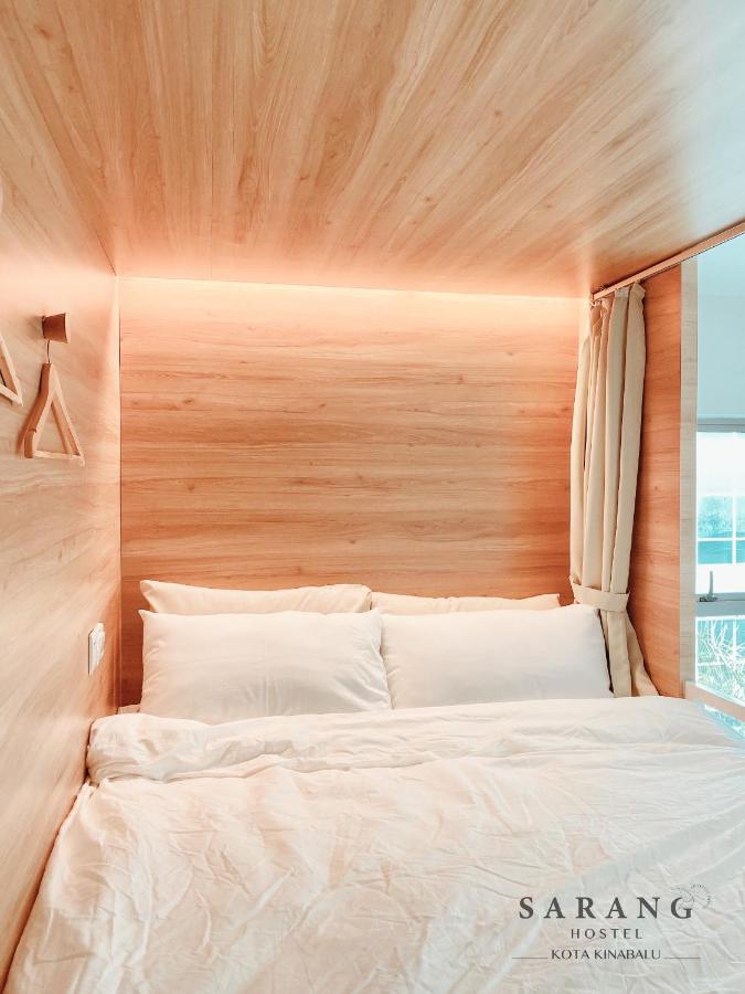Sarang Hostel At City Centre Кота-Кинабалу Экстерьер фото